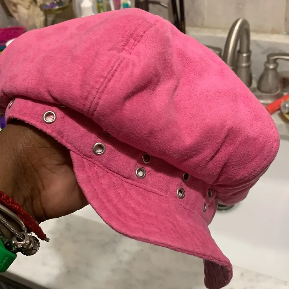 Pink hat - Picture 5 of 6